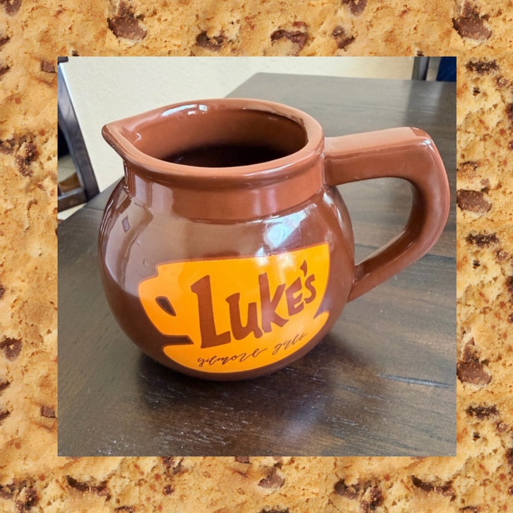 NWT Gilmore Girls Luke’s Coffee Pot Mug